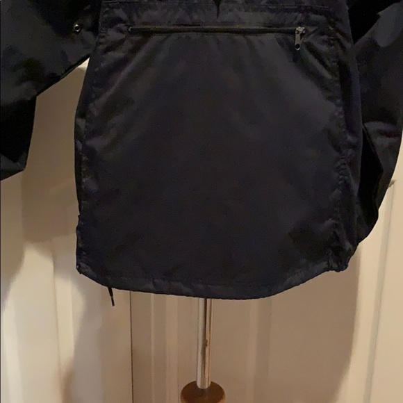 Navy blue Gymnastics windbreaker, front pockets - Picture 4 of 9